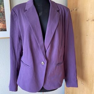 Elegant Women's Purple Suit Jacket